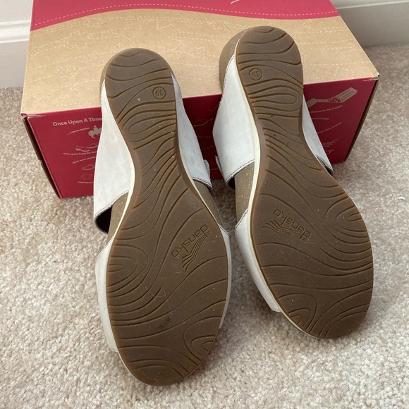 Dansko sandals size 39 - Picture 3 of 3